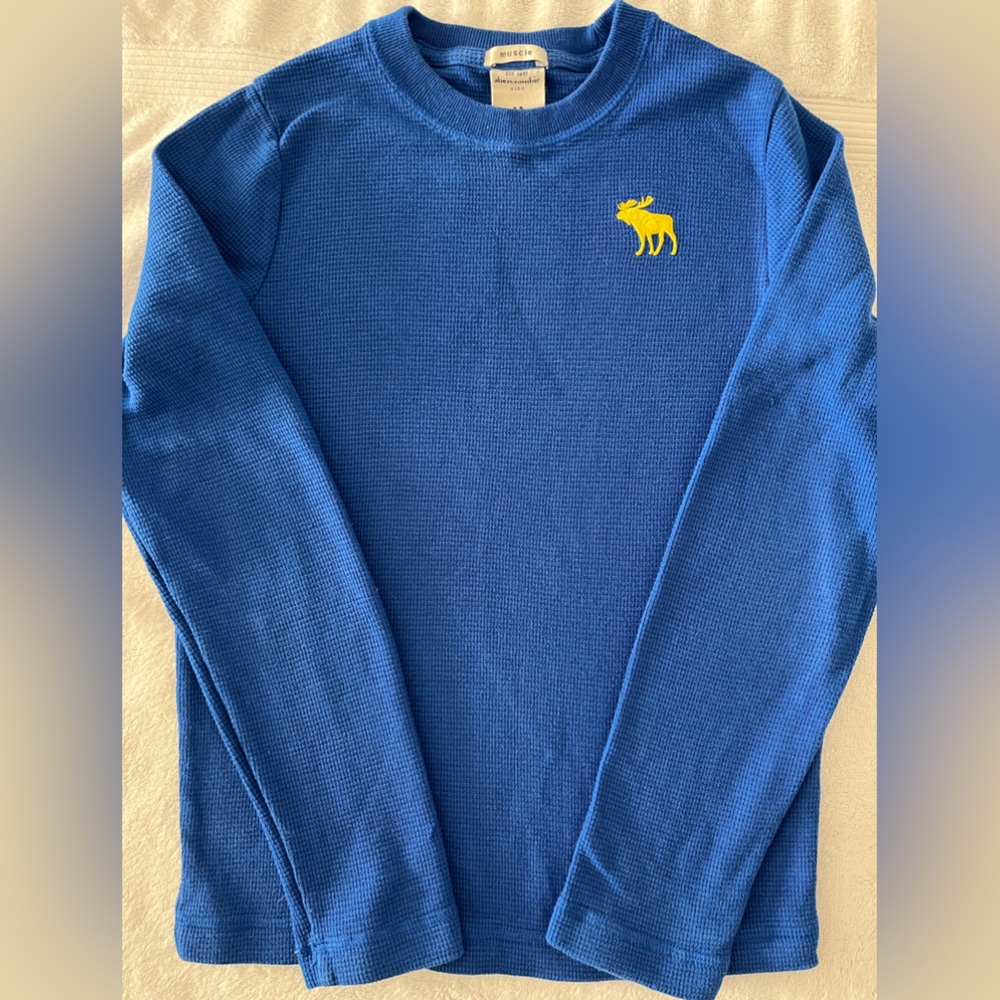Abercrombie kids long sleeve shirt size M